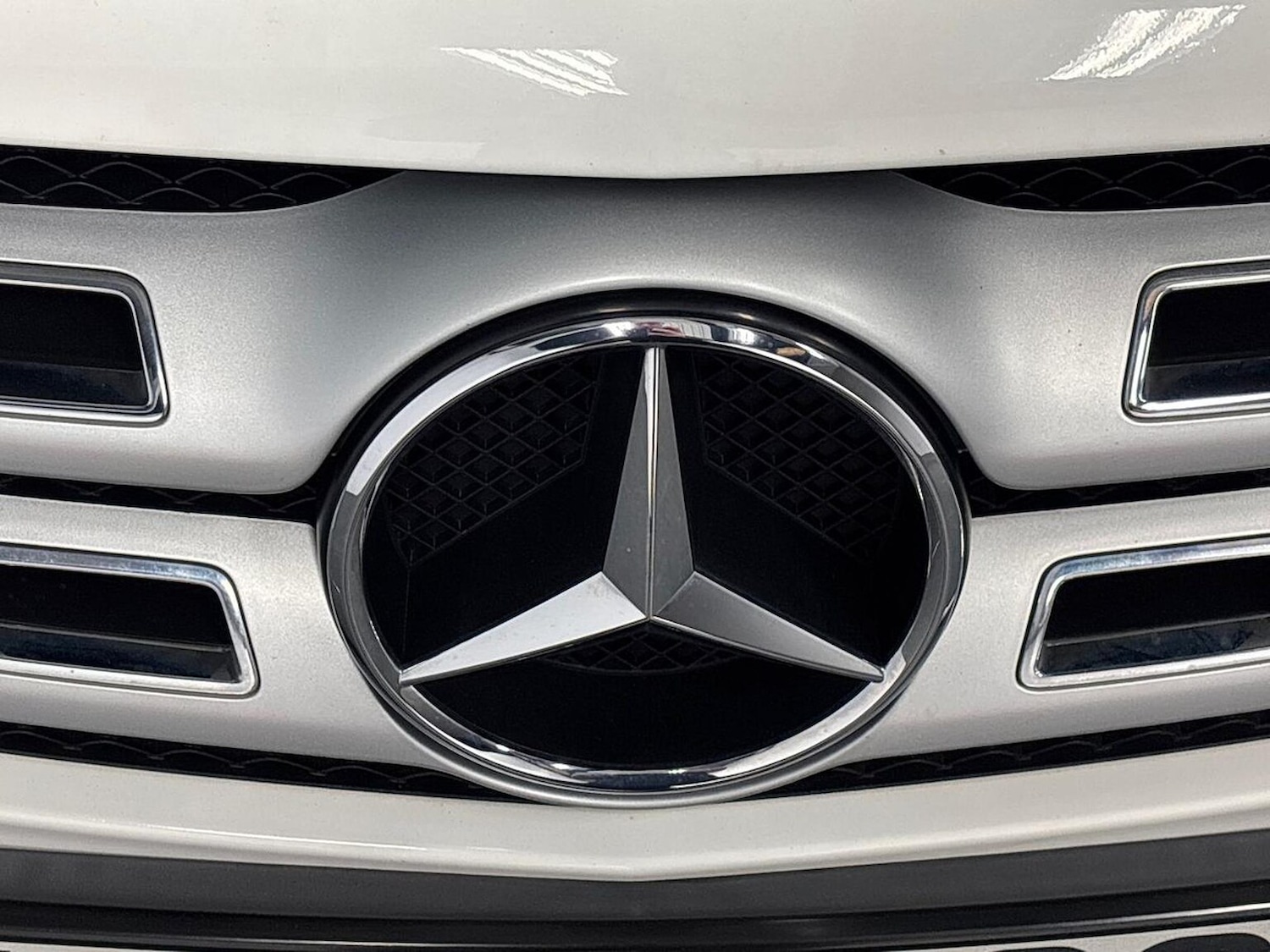 Used Mercedes-Benz GLA 2018 for sale - 76589150: Photo 28