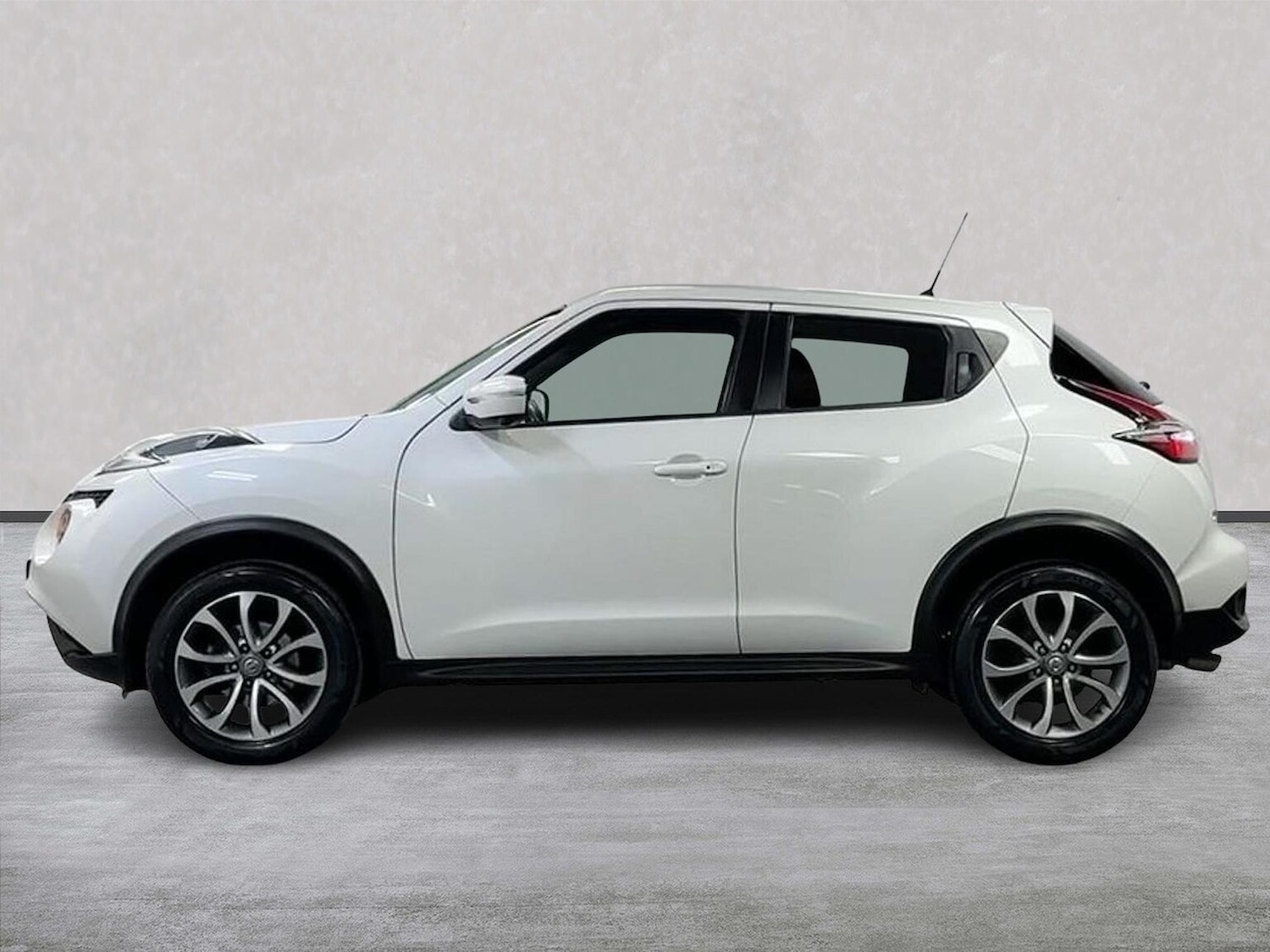 Used Nissan Juke 2017 for sale - 78169006: Photo 21