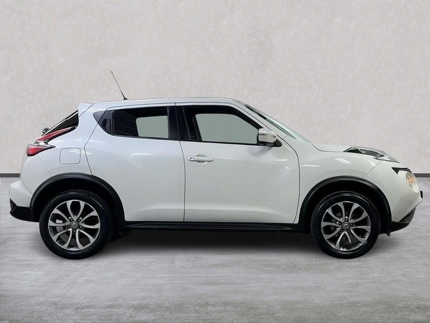Used Nissan Juke 2017 for sale - 78169006: Photo 5