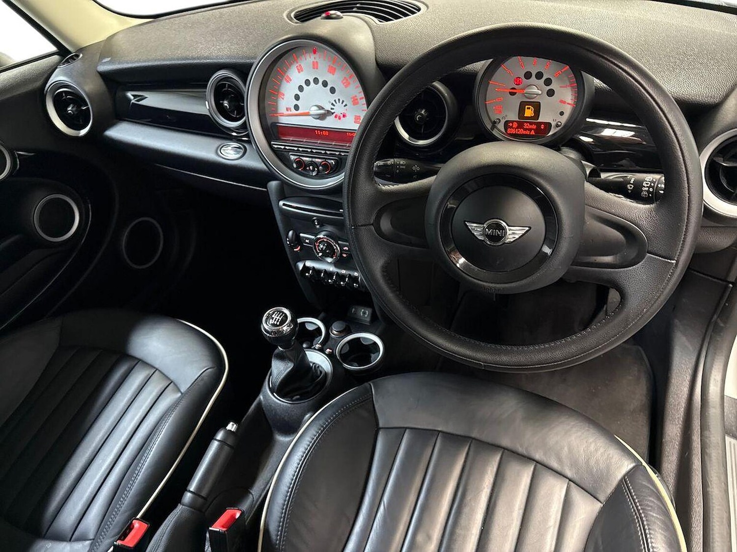 Used MINI Hatch 2013 for sale - 76490815: Photo 15