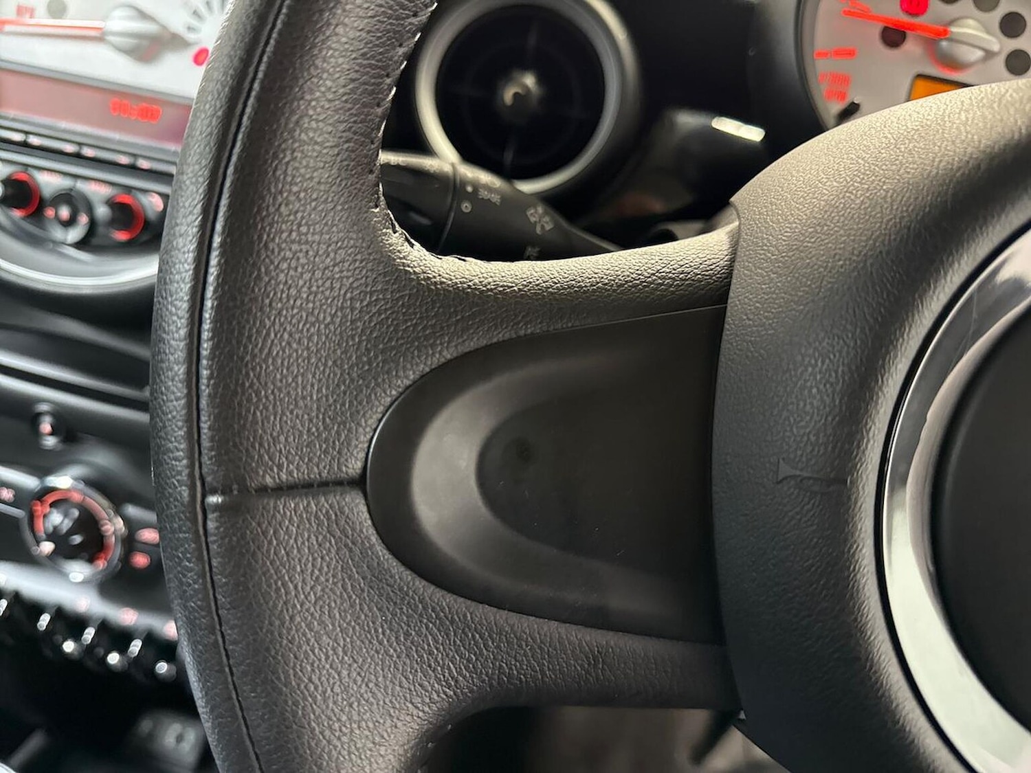 Used MINI Hatch 2013 for sale - 76490815: Photo 24