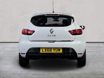 Used Renault Clio 2018 for sale - 79571482: Photo