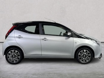 Used Toyota AYGO 2018 for sale - 79571487: Photo