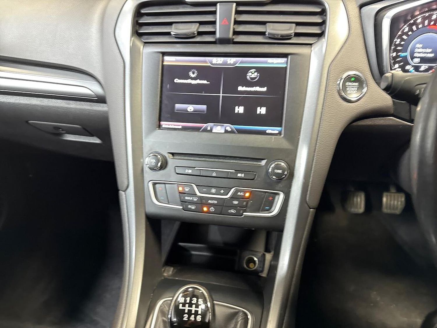 Used Ford Mondeo 2016 for sale - 76149634: Photo 13