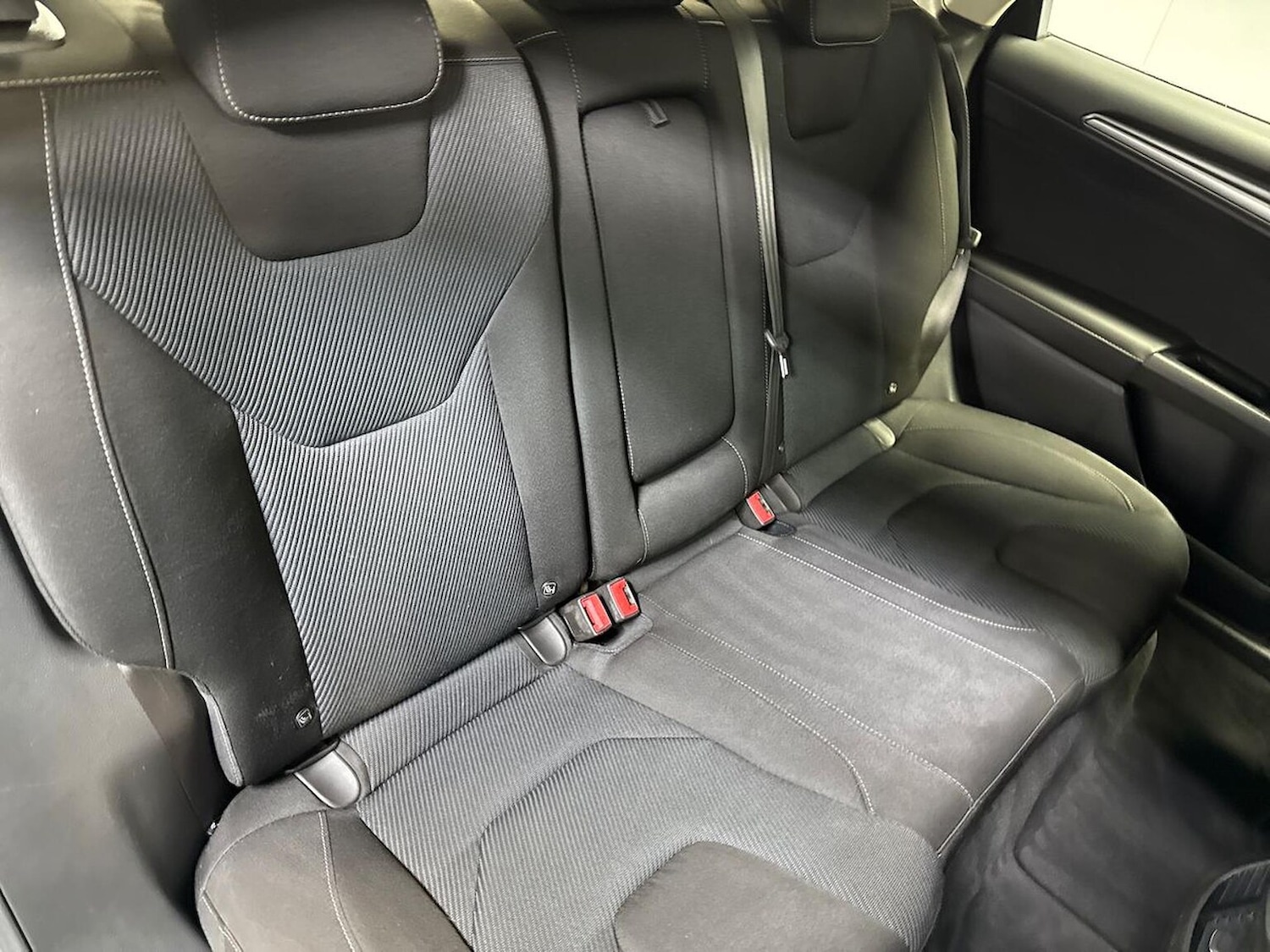 Used Ford Mondeo 2016 for sale - 76149634: Photo 16