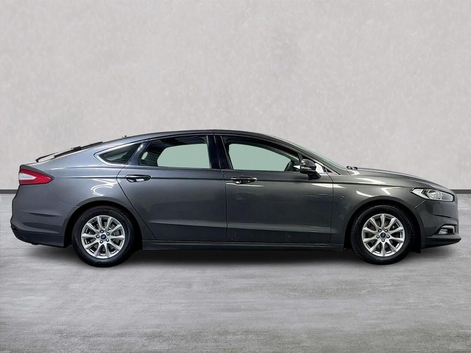 Used Ford Mondeo 2016 for sale - 76149634: Photo 3