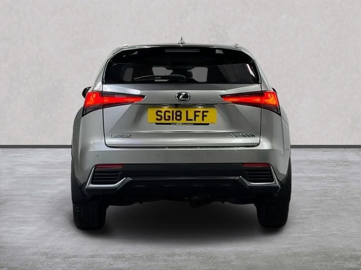 Used Lexus NX 2018 for sale - 77584653: Photo 4