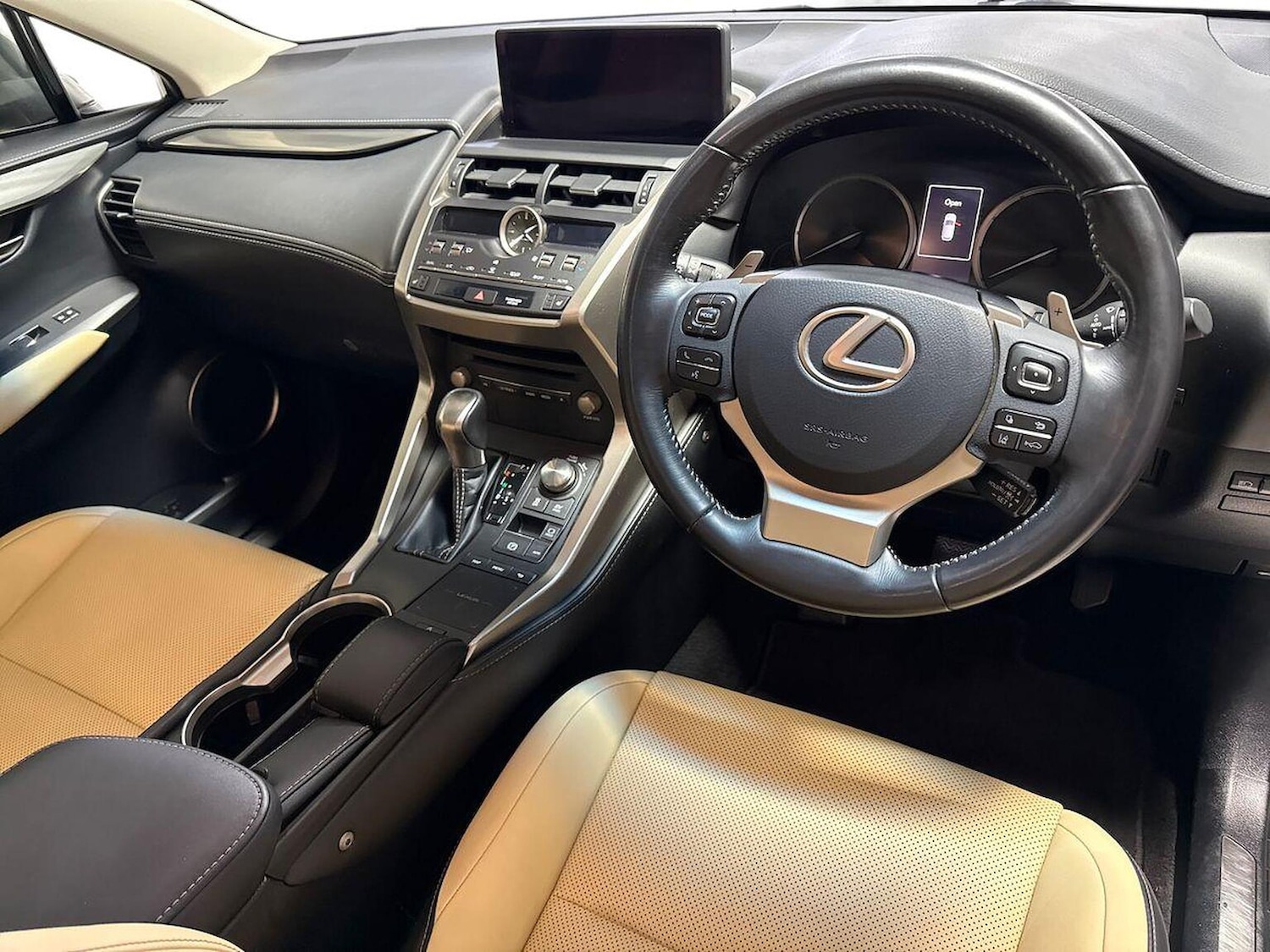 Used Lexus NX 2018 for sale - 77584653: Photo 8