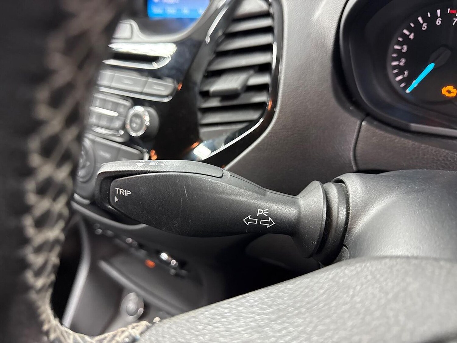 Used Ford Ka+ 2018 for sale - 78192461: Photo 28