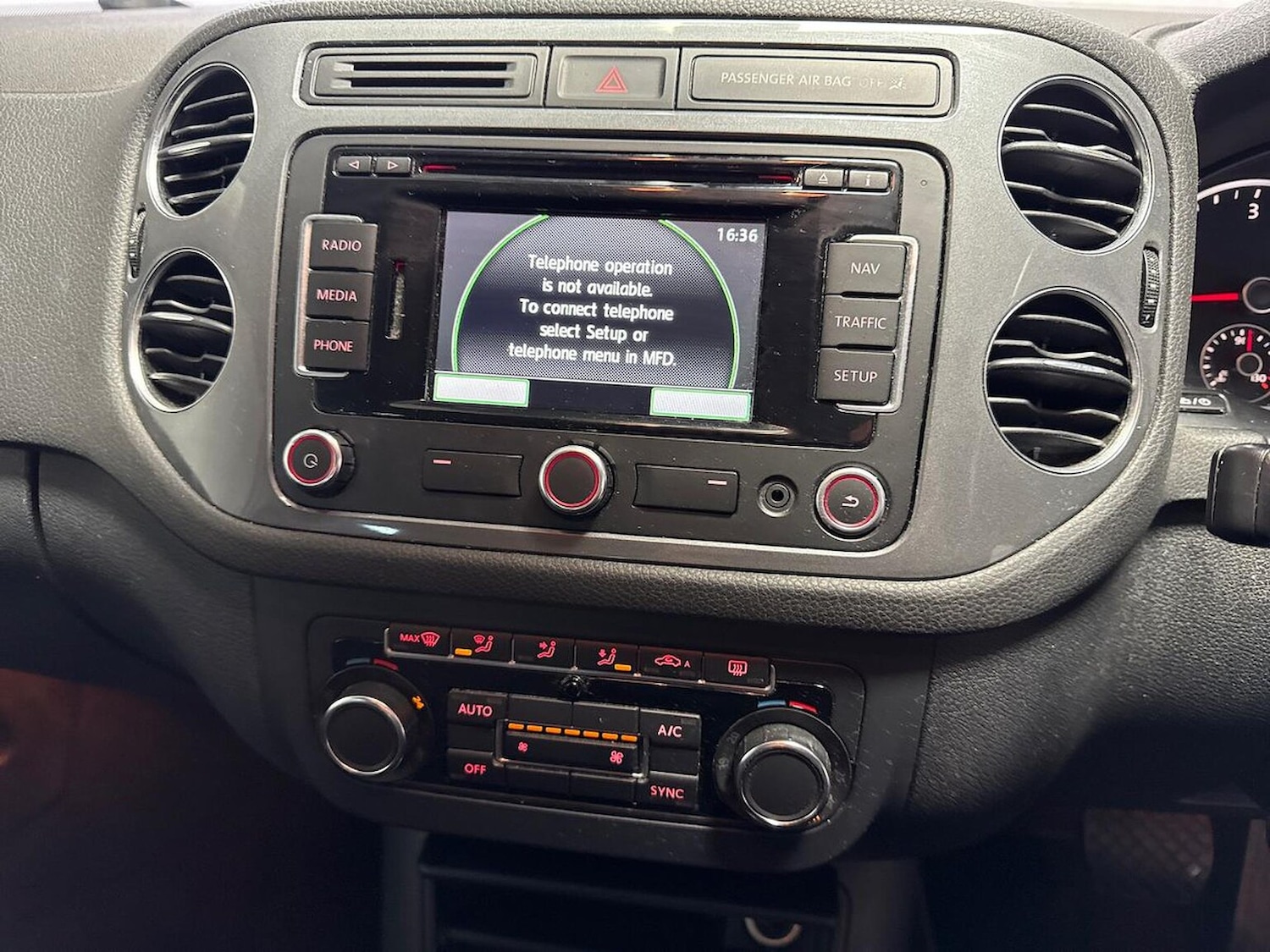 Used Mercedes-Benz GLC 2019 for sale - 77715431: Photo 11