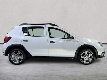 Used Dacia Sandero Stepway 2019 for sale - 79432064: Photo