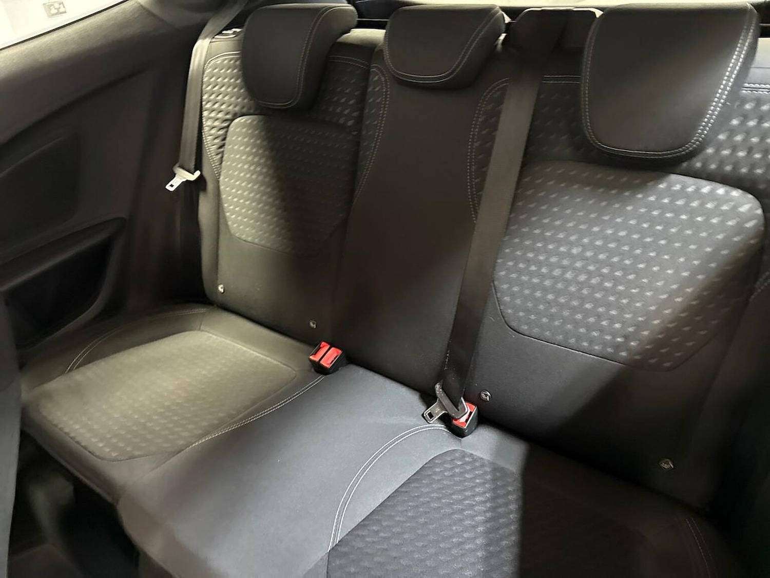 Used Ford Fiesta 2017 for sale - 76681710: Photo 16