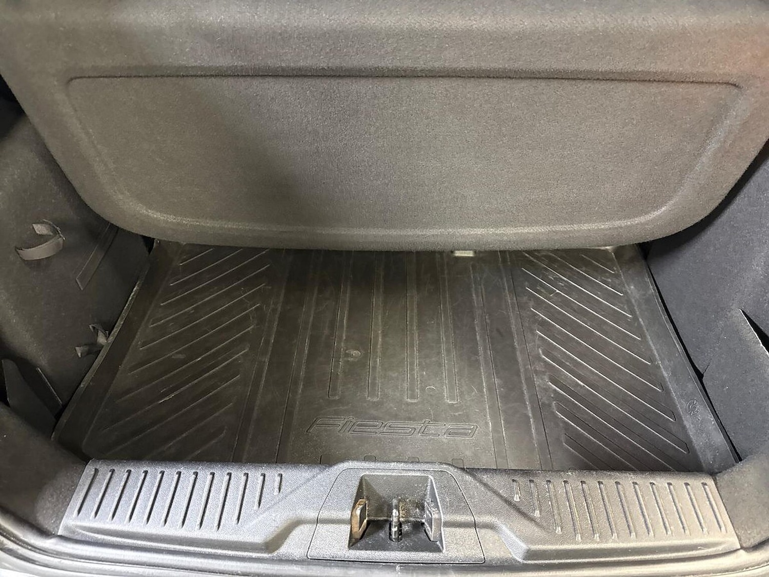 Used Ford Fiesta 2017 for sale - 76681710: Photo 17