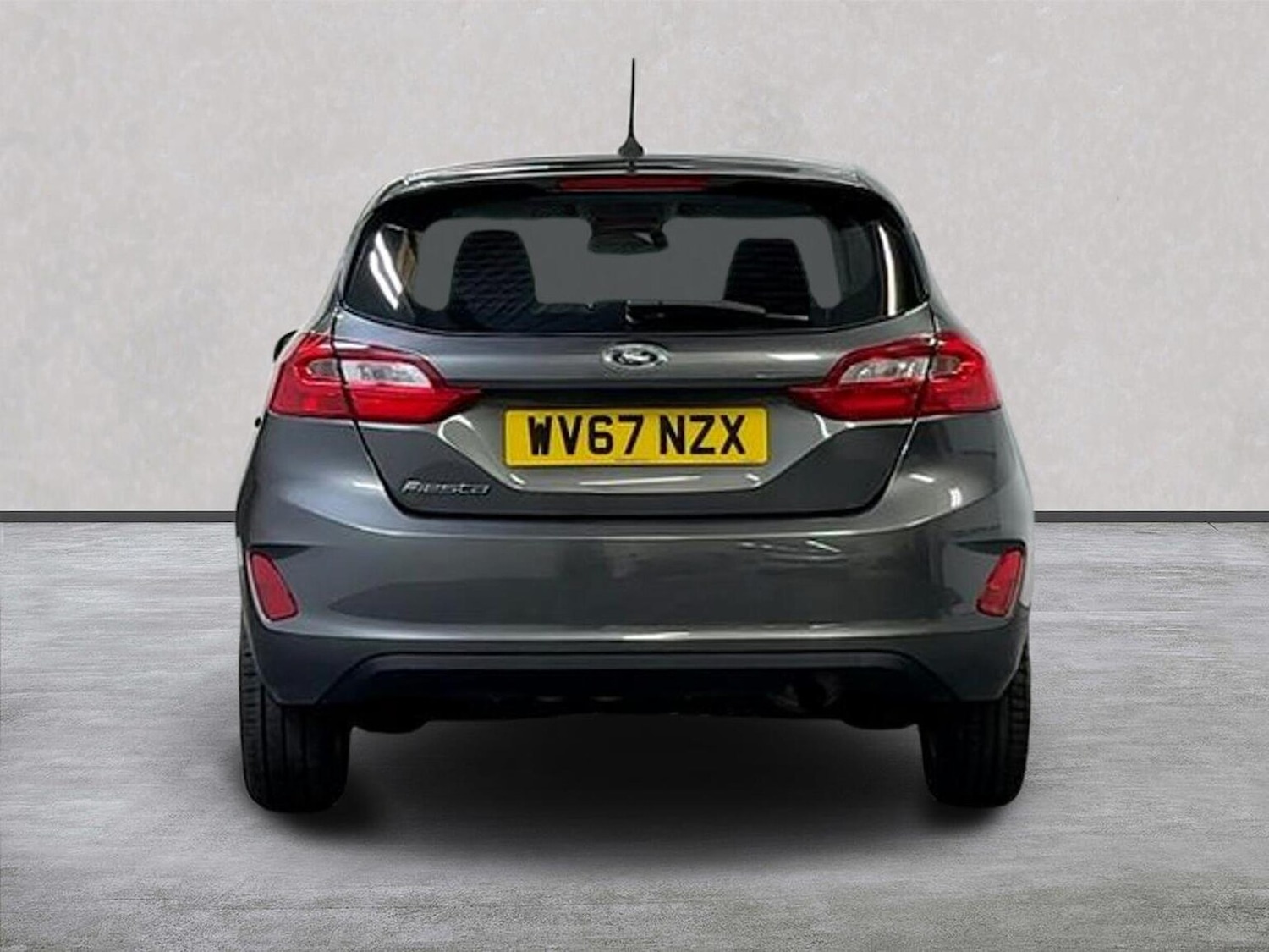 Used Ford Fiesta 2017 for sale - 76681710: Photo 4