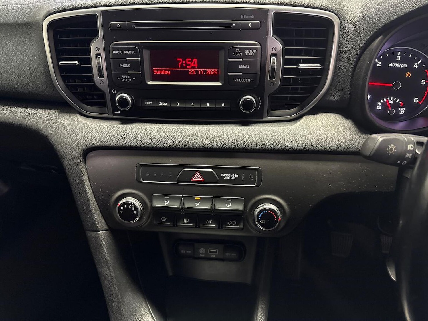 Used Kia Sportage 2016 for sale - 76693378: Photo 11