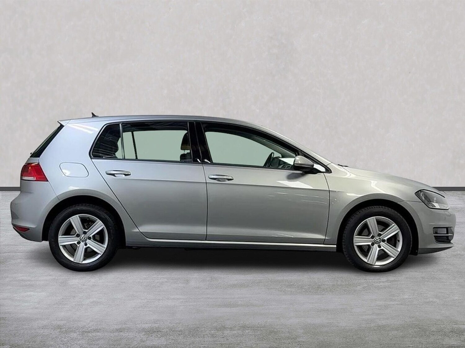 Used Volkswagen Golf 2016 for sale - 76288567: Photo 3