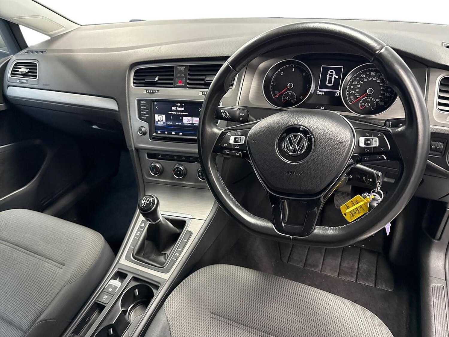 Used Volkswagen Golf 2016 for sale - 76288567: Photo 9