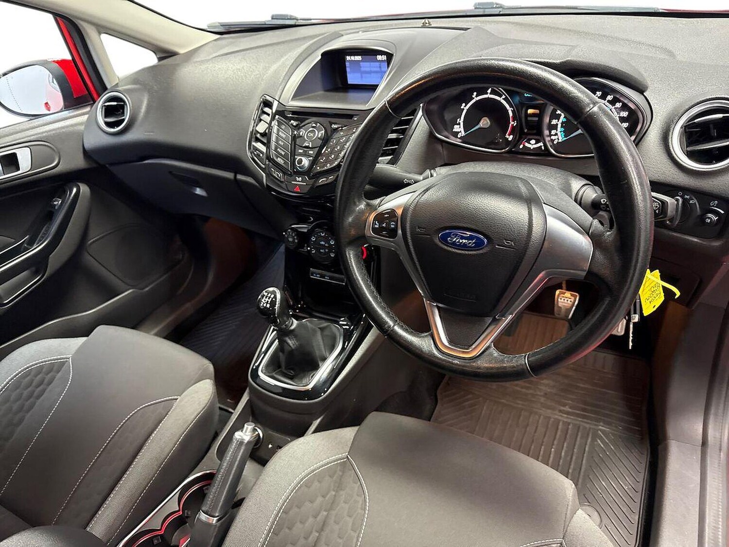 Used Ford Fiesta 2015 for sale - 76187124: Photo 15