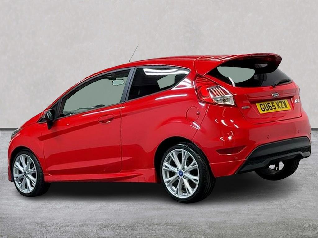 Used Ford Fiesta 2015 for sale - 76187124: Photo 2