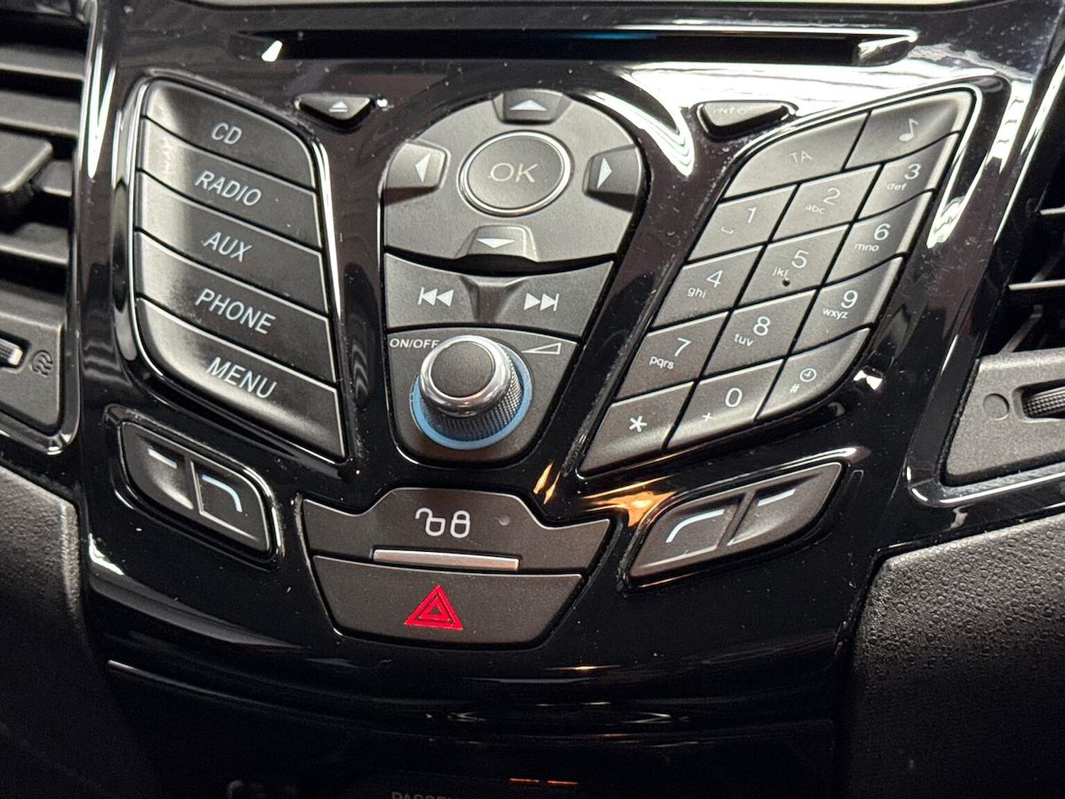 Used Ford Fiesta 2015 for sale - 76187124: Photo 22