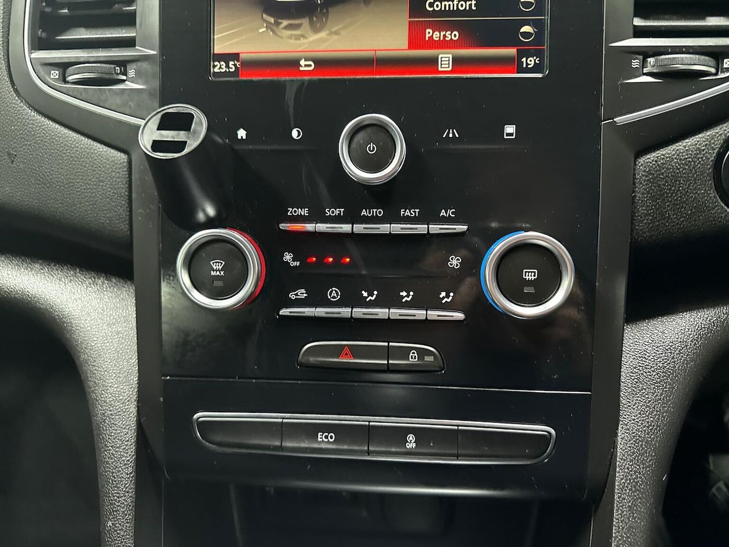 Used Renault Megane 2017 for sale - 78192504: Photo 14