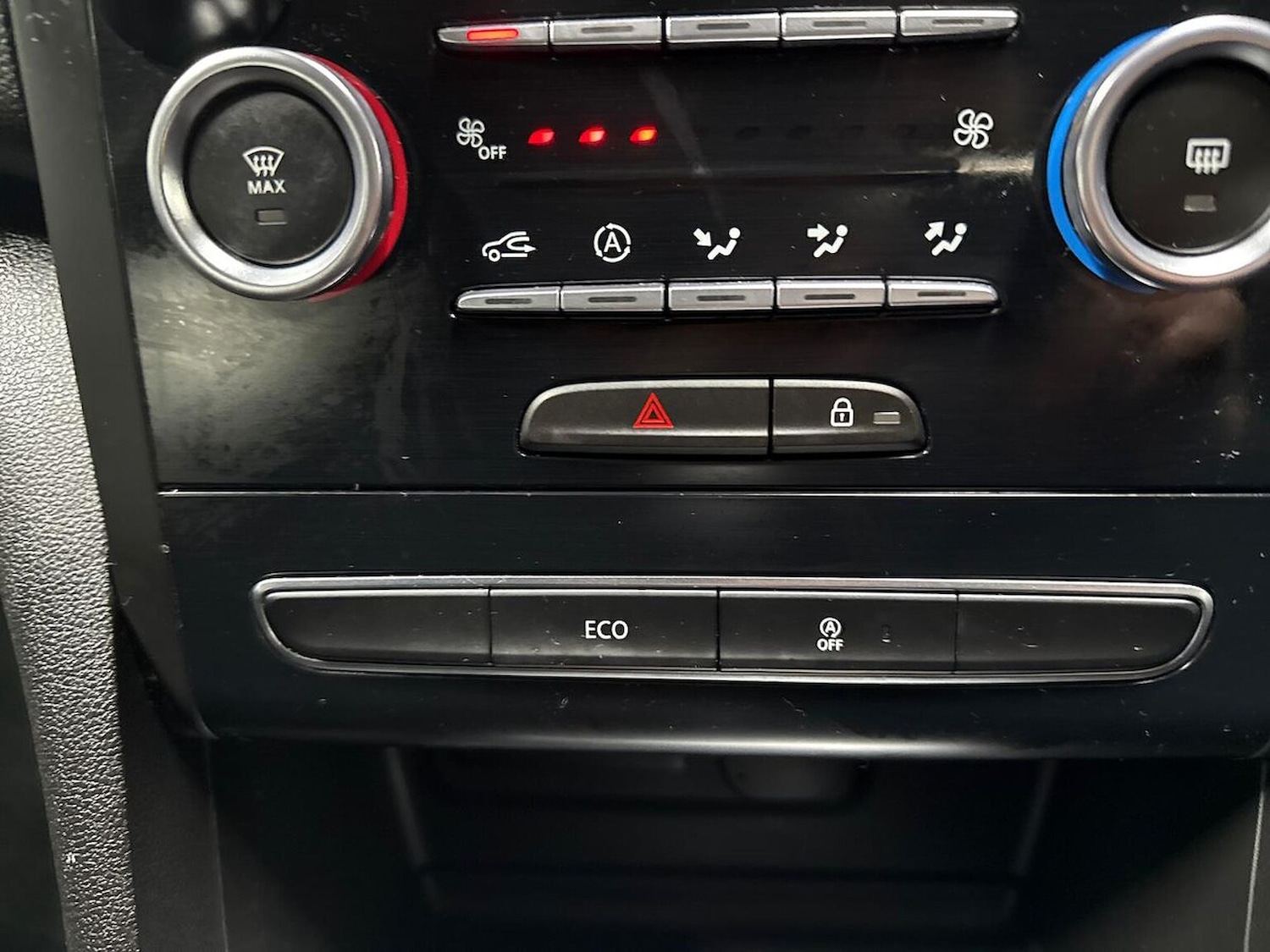 Used Renault Megane 2017 for sale - 78192504: Photo 24