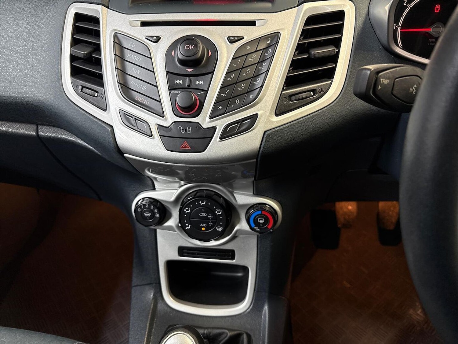 Used Ford Fiesta 2012 for sale - 77089926: Photo 11