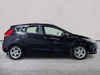 Used Ford Fiesta 2012 for sale - 77089926: Photo