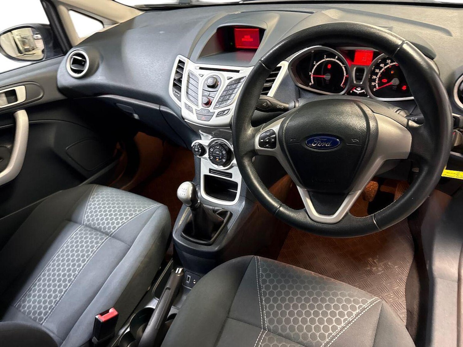 Used Ford Fiesta 2012 for sale - 77089926: Photo 8