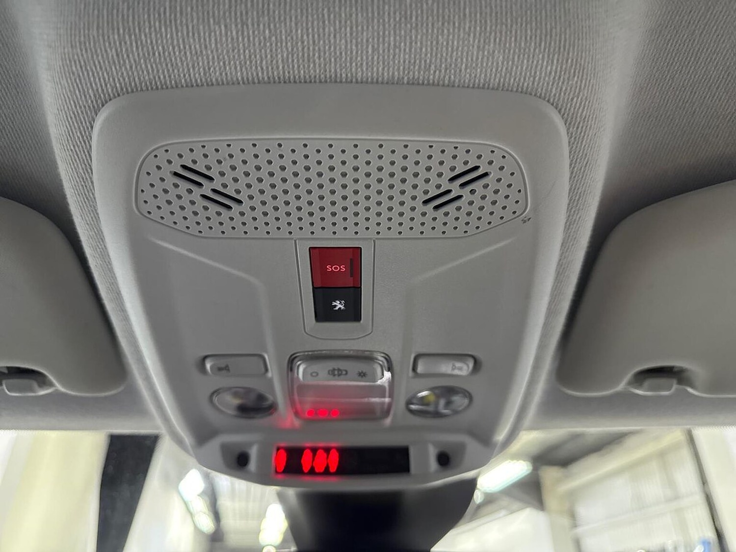 Used Peugeot 208 2022 for sale - 77542453: Photo 14