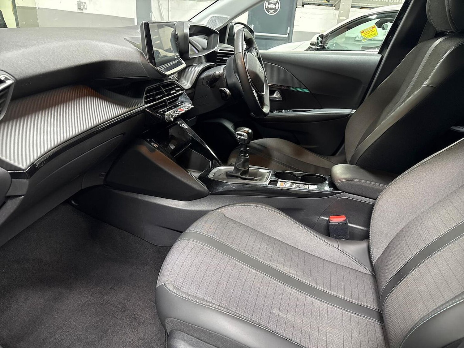 Used Peugeot 208 2022 for sale - 77542453: Photo 7