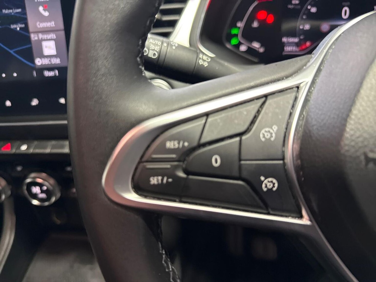 Used Renault Captur 2022 for sale - 77555300: Photo 24