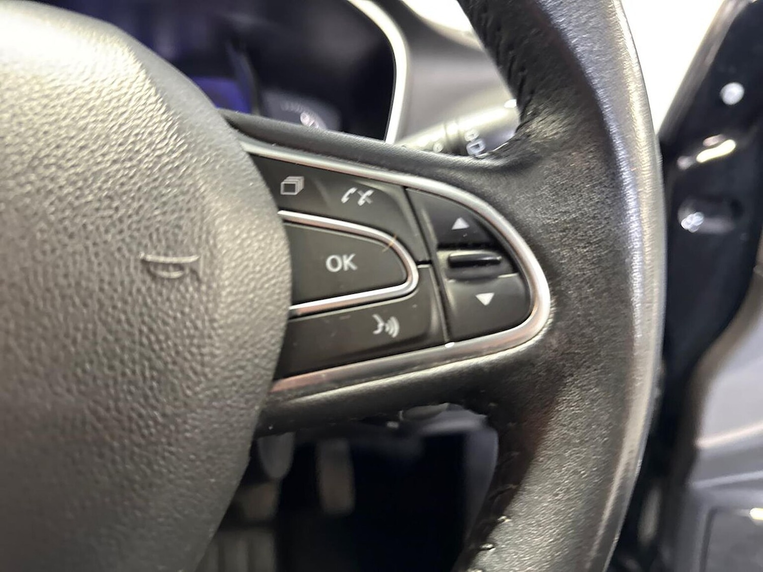 Used Renault Megane 2016 for sale - 76947001: Photo 25