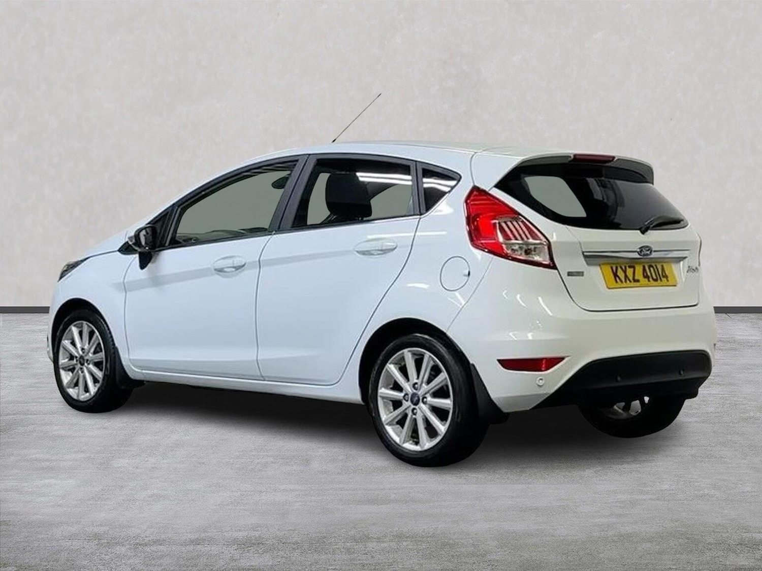 Used Ford Fiesta 2017 for sale - 77034599: Photo 2