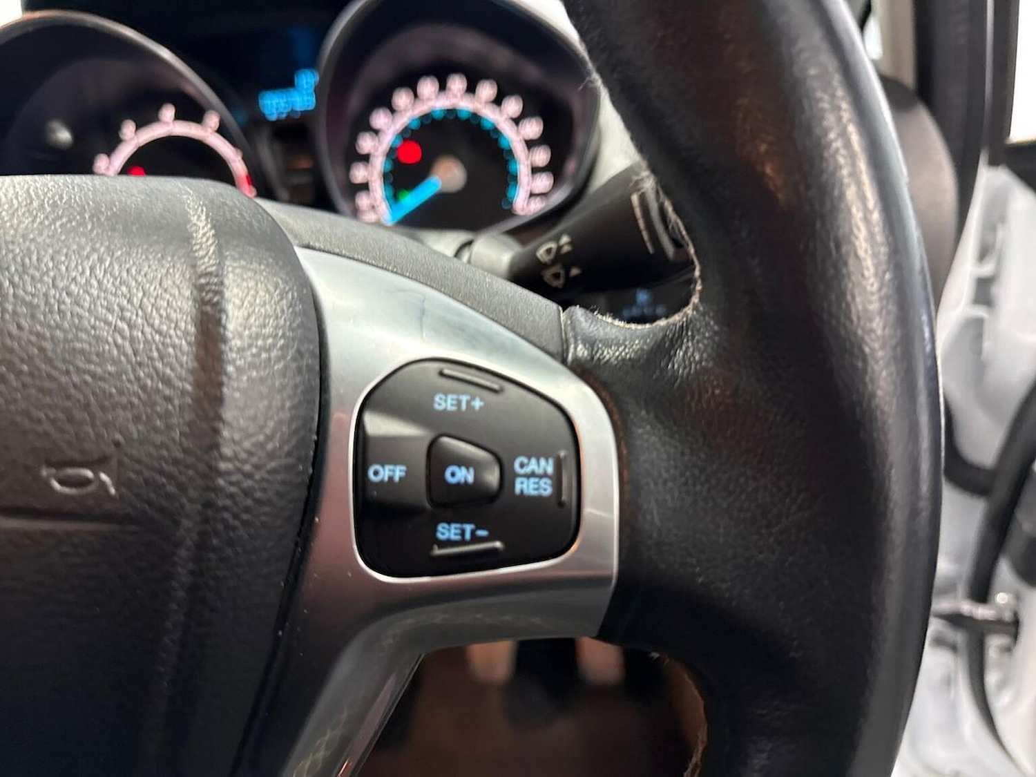 Used Ford Fiesta 2017 for sale - 77034599: Photo 25