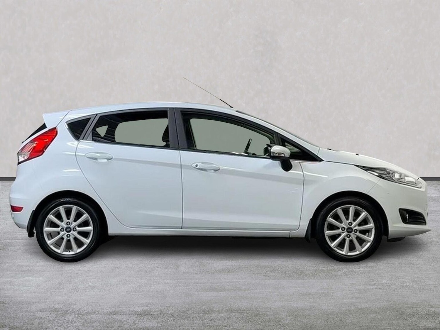 Used Ford Fiesta 2017 for sale - 77034599: Photo 3