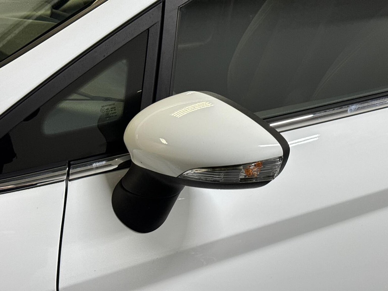 Used Ford Fiesta 2017 for sale - 77034599: Photo 30