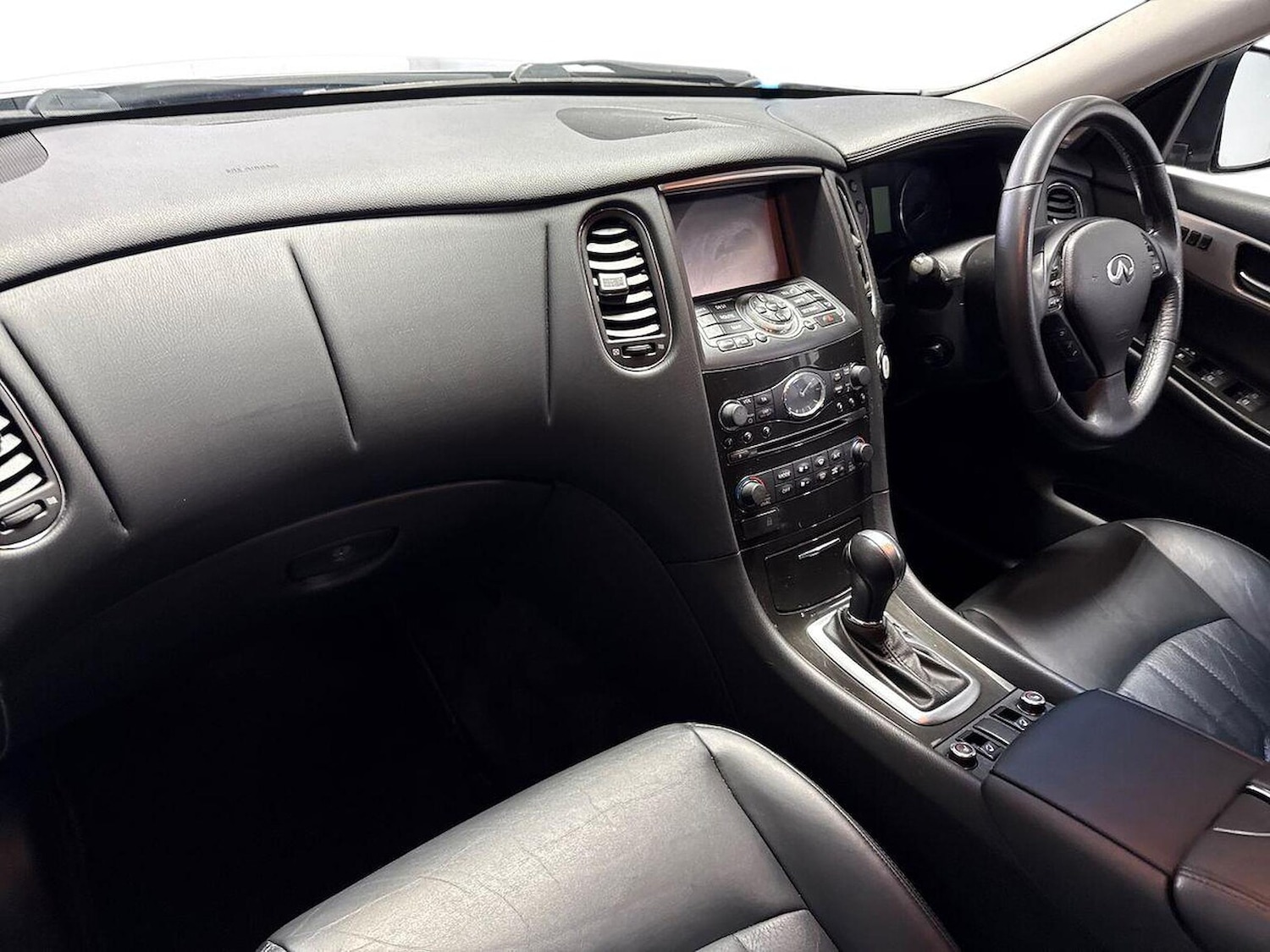 Used Infiniti QX50 2015 for sale - 77980033: Photo 7