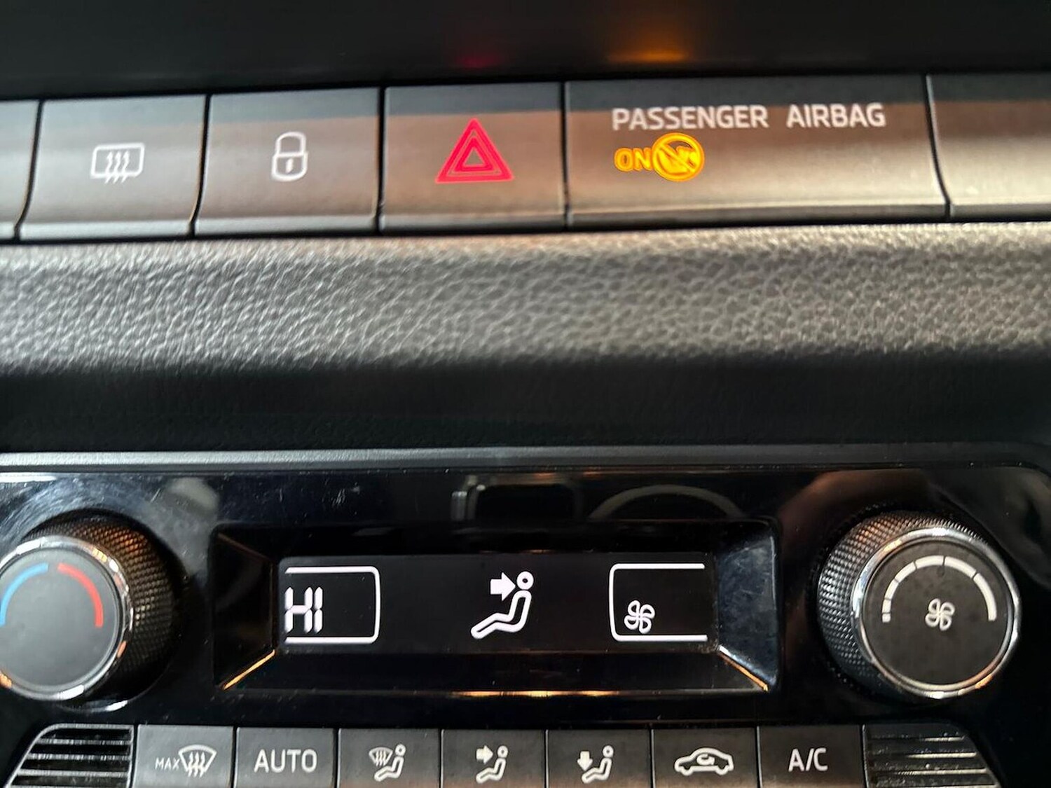 Used Skoda Fabia 2015 for sale - 76426736: Photo 22