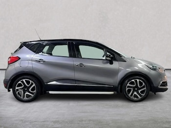 Used Renault Captur 2015 for sale - 78470001: Photo