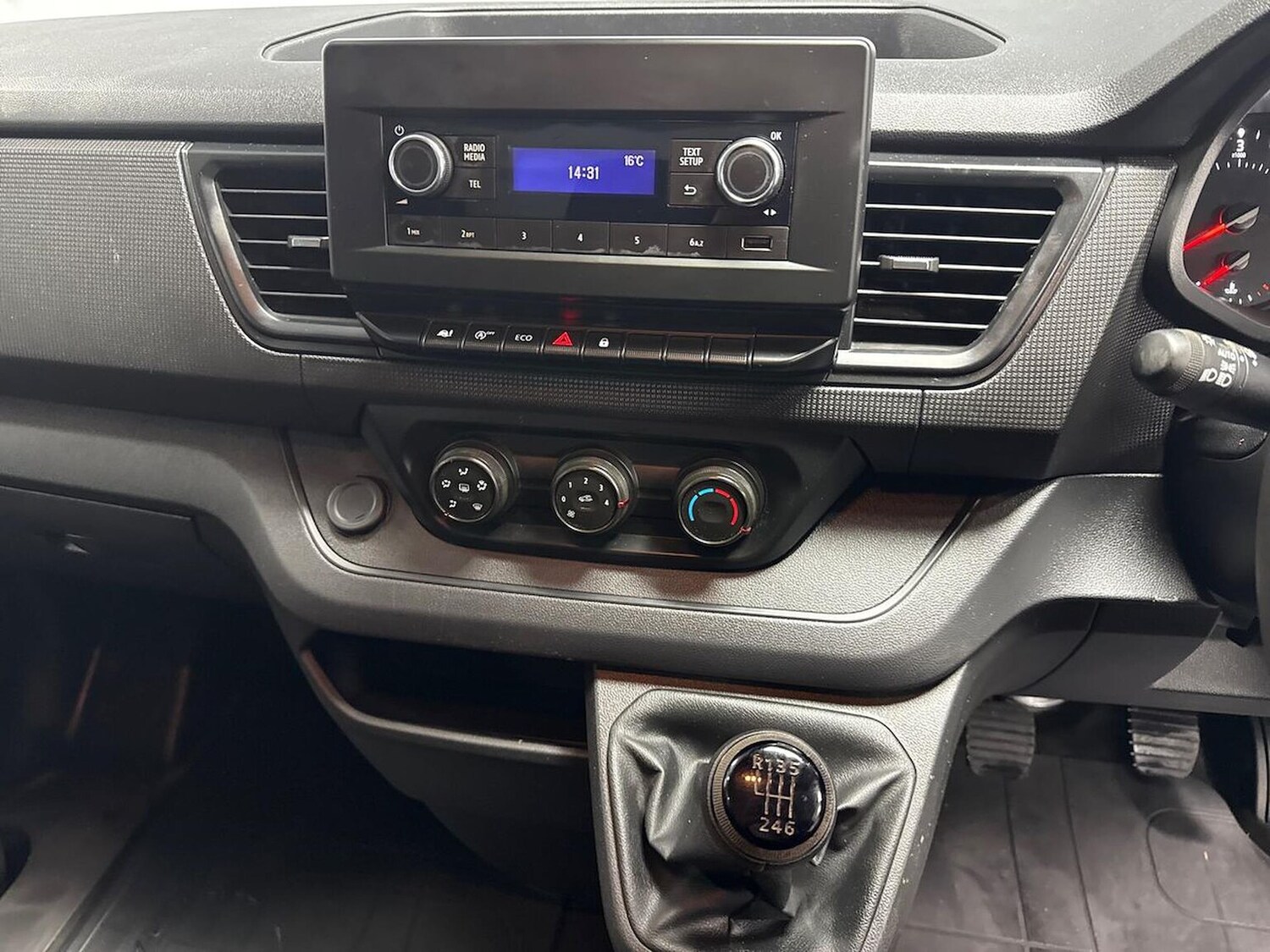 Used Renault Trafic 2022 for sale - 76288565: Photo 23