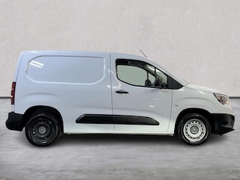 Used Vauxhall Combo 2022 for sale - 75683259: Photo