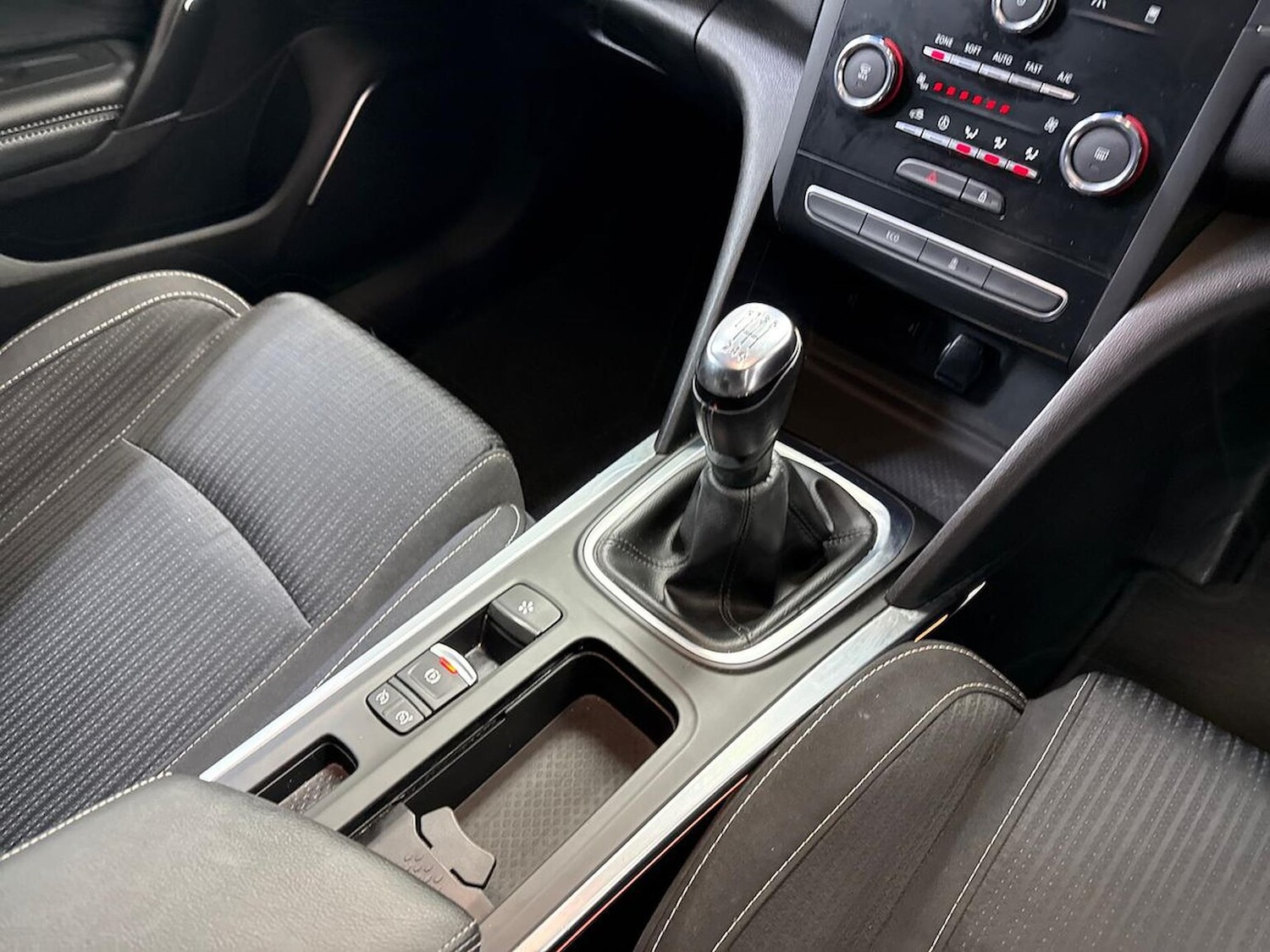 Used Renault Megane 2018 for sale - 78192446: Photo 13