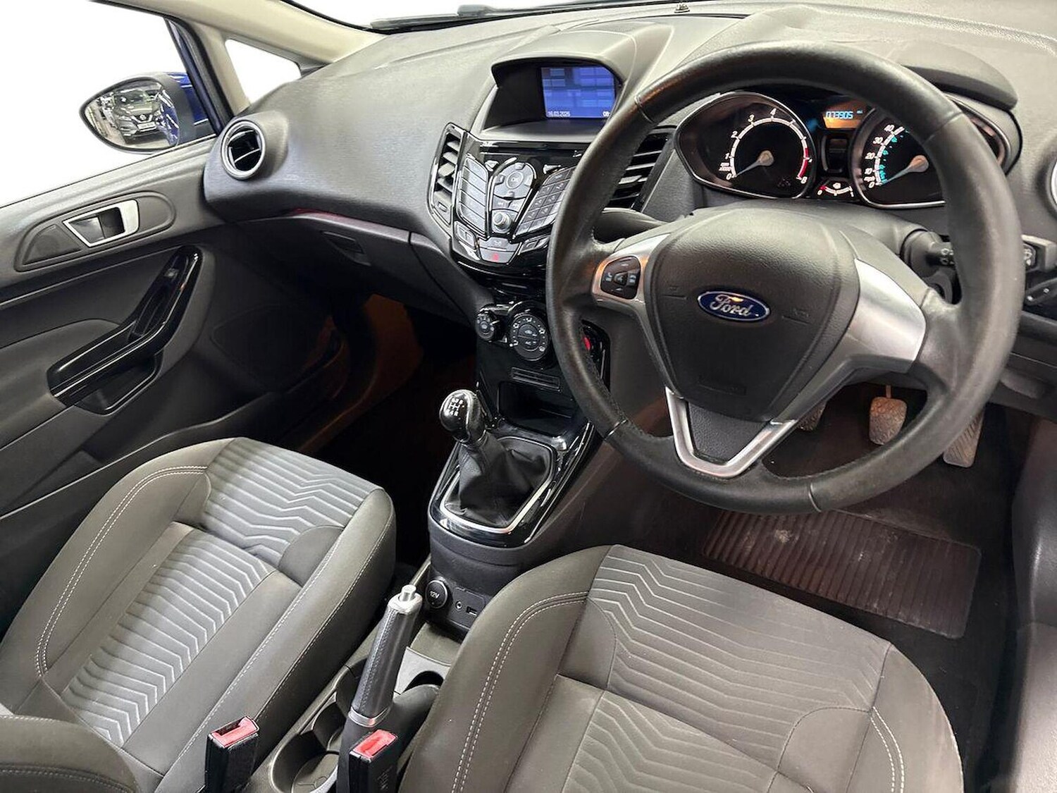 Used Ford Fiesta 2016 for sale - 78192335: Photo 11