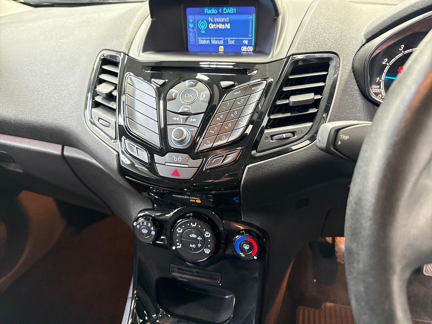 Used Ford Fiesta 2016 for sale - 78192335: Photo 15