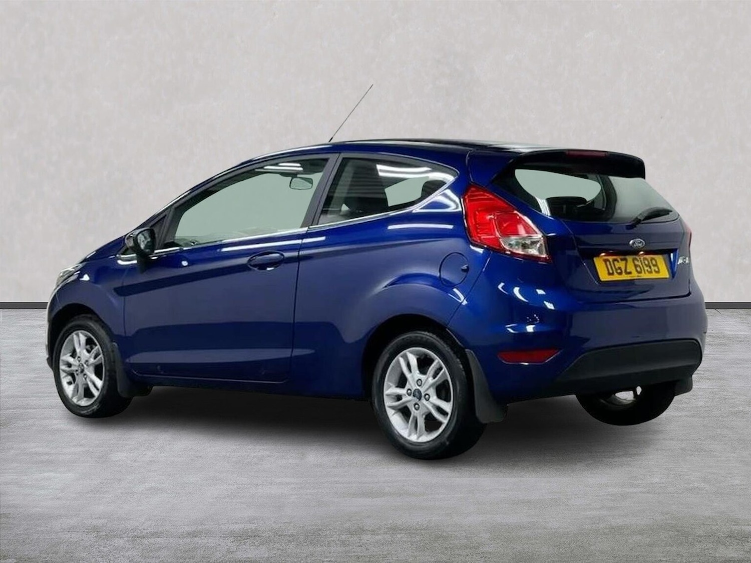 Used Ford Fiesta 2016 for sale - 78192335: Photo 4