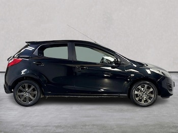 Used Mazda Mazda2 2015 for sale - 75683276: Photo