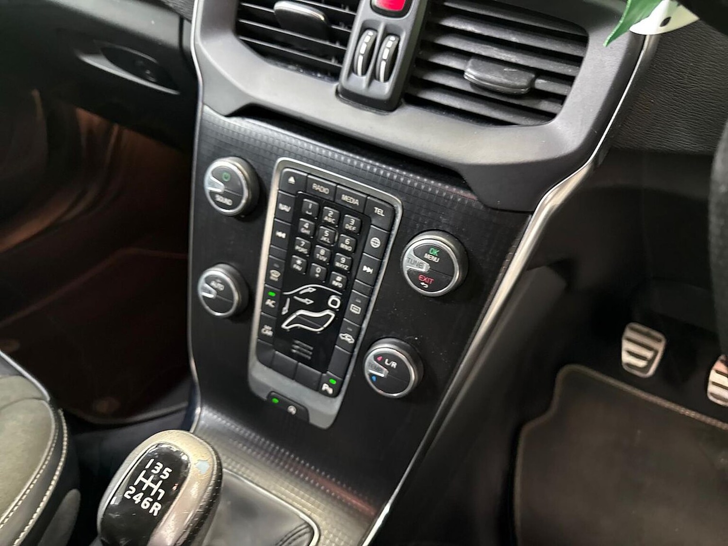 Used Volvo V40 2017 for sale - 78144508: Photo 12