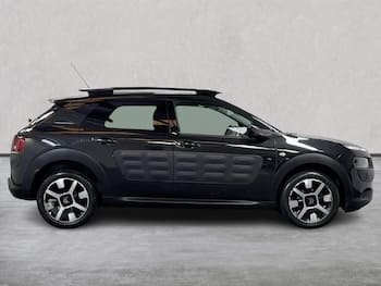 Used Citroen C4 Cactus 2018 for sale - 79656286: Photo