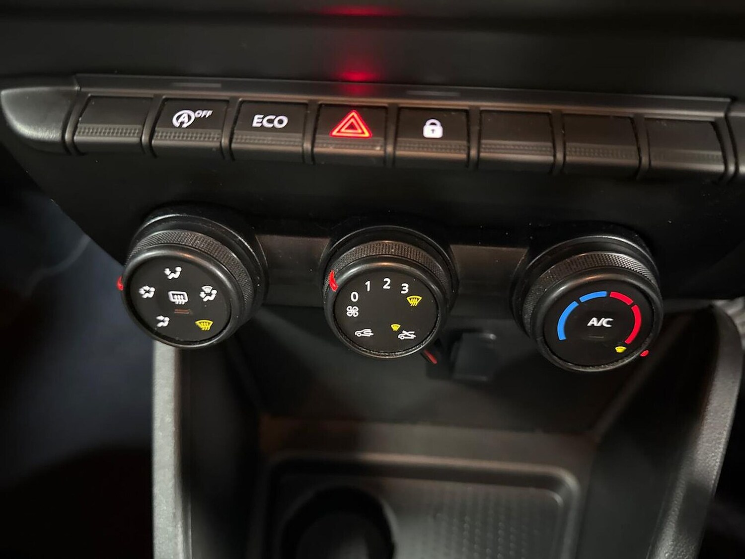 Used Dacia Duster 2020 for sale - 76471030: Photo 22